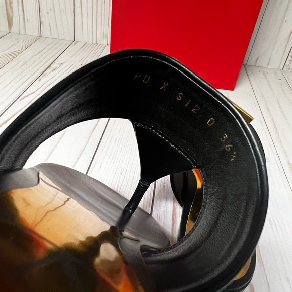 Valentino Garavani One Stud Leather Sandal Black Sz 36.5 / 6.5 - Picture 10 of 12